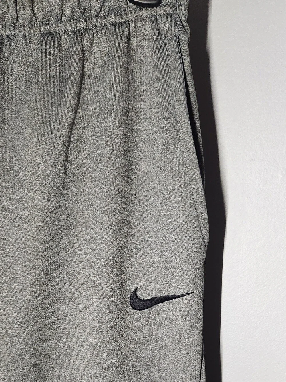 Nike Dri-FIT Athletic Straight Leg Pants Gray Mens Medium